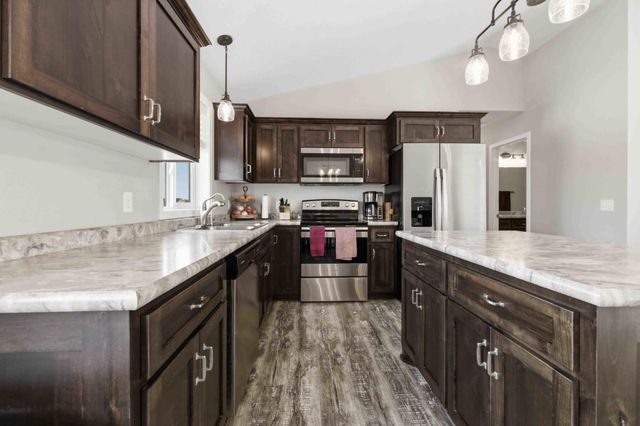 9082 Viking Street, Brainerd, MN 56401