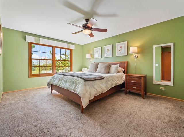 1432 Brahms Court, Bartlett, IL 60103