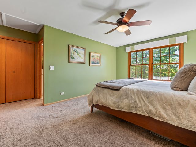 1432 Brahms Court, Bartlett, IL 60103