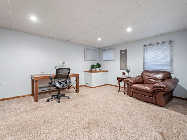 1432 Brahms Court, Bartlett, IL 60103