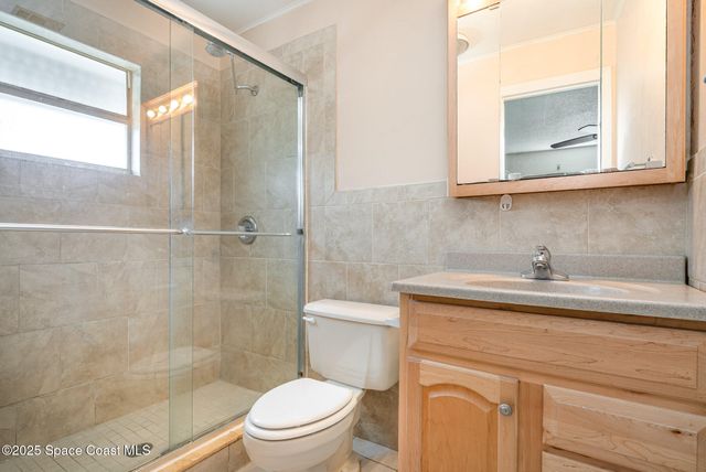 2823 Wright Avenue, Melbourne, FL 32935