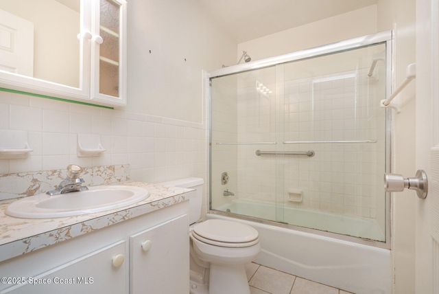 2823 Wright Avenue, Melbourne, FL 32935