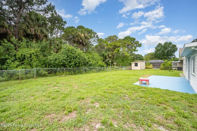 2823 Wright Avenue, Melbourne, FL 32935