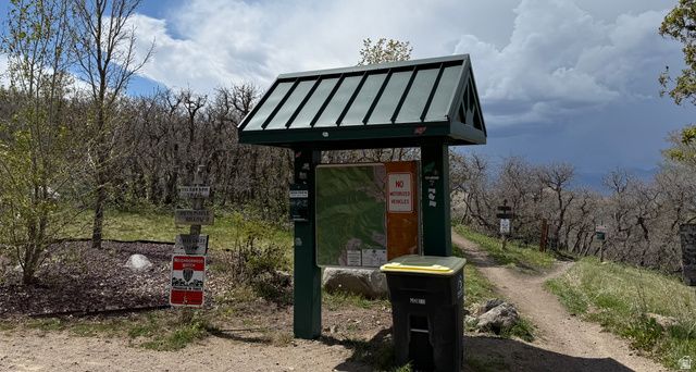 1503 E MEADOW BLUFF LN, Draper, UT 84020