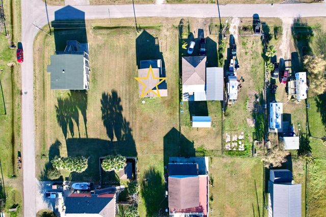 1061 N Sage Road, Port Bolivar, TX 77650