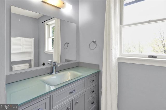 28 GINNA B DR, Robesonia, PA 19551