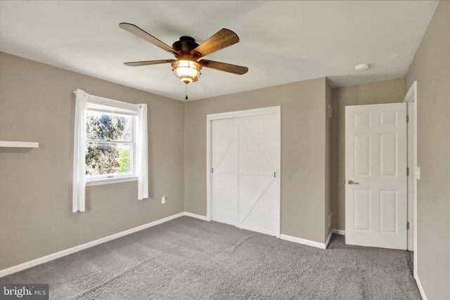 28 GINNA B DR, Robesonia, PA 19551
