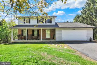 28 GINNA B DR, Robesonia, PA 19551