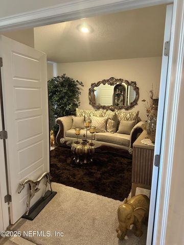 8551 HELMSLEY Boulevard, Jacksonville, FL 32219