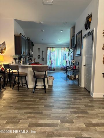 8551 HELMSLEY Boulevard, Jacksonville, FL 32219