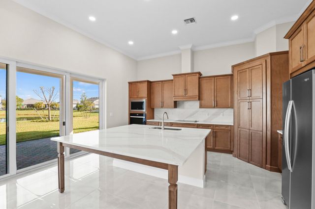 14823 Wildwood Circle, Westlake, FL 33470