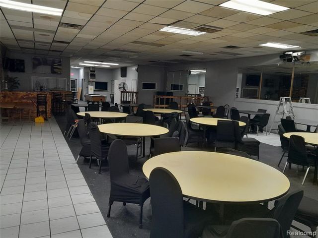 12121 Gratiot Avenue, Detroit, MI 48205