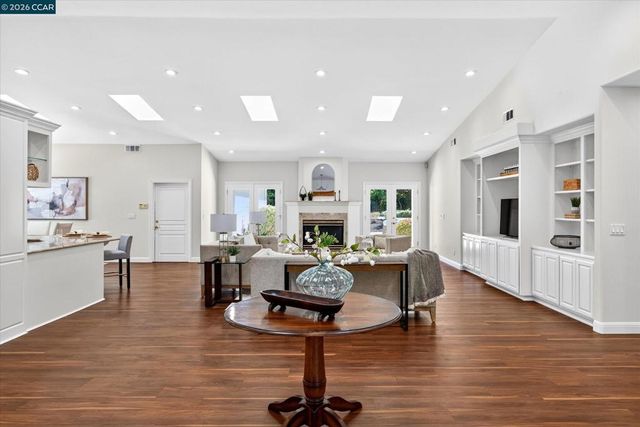 1283 Rudgear Rd, Walnut Creek, CA 94596