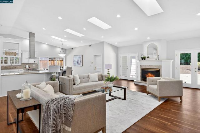 1283 Rudgear Rd, Walnut Creek, CA 94596