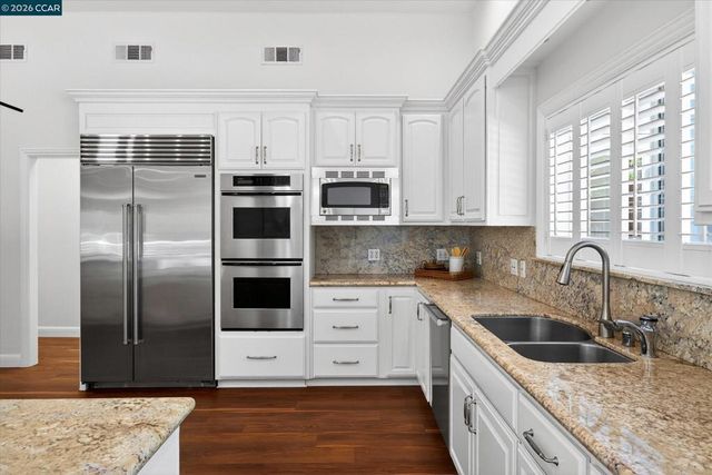 1283 Rudgear Rd, Walnut Creek, CA 94596