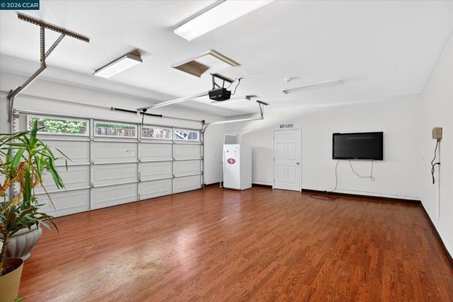 1283 Rudgear Rd, Walnut Creek, CA 94596