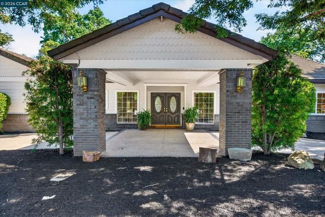 1283 Rudgear Rd, Walnut Creek, CA 94596