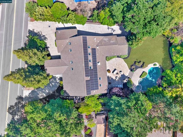 1283 Rudgear Rd, Walnut Creek, CA 94596