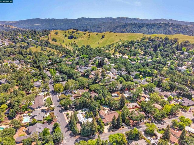1283 Rudgear Rd, Walnut Creek, CA 94596