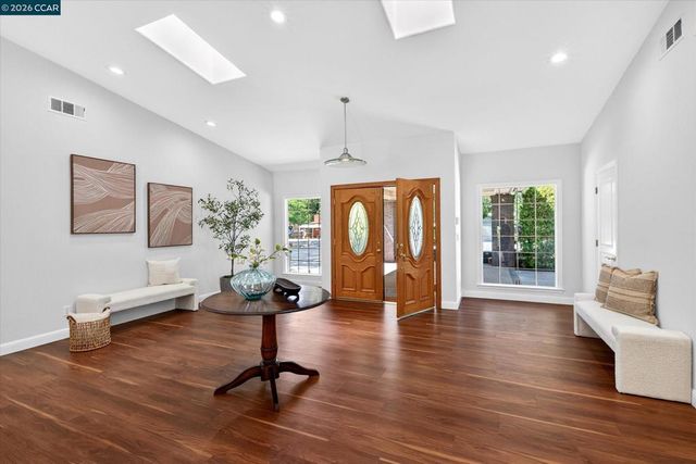 1283 Rudgear Rd, Walnut Creek, CA 94596