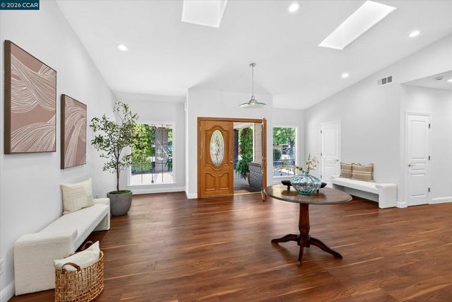 1283 Rudgear Rd, Walnut Creek, CA 94596