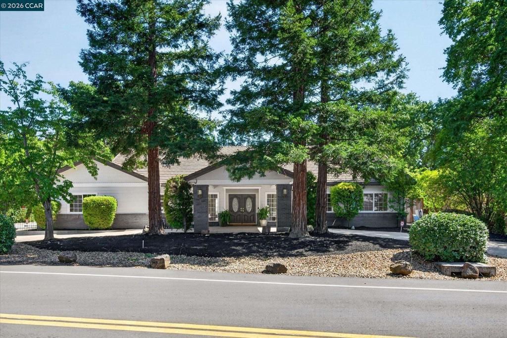 1283 Rudgear Rd, Walnut Creek, CA 94596