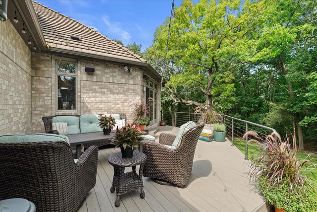 N29W30764 Foxwood DRIVE, Pewaukee, WI 53072