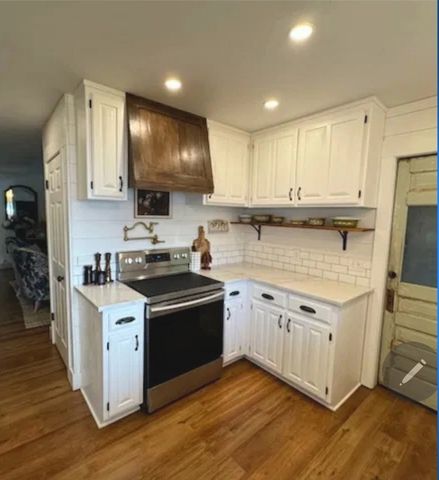 105 Mariah Drive, Weatherford, TX 76087