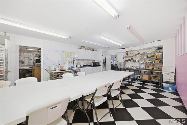 1018 Laurel Street, Highland, IL 62249