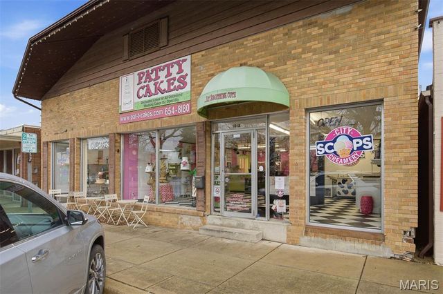 1018 Laurel Street, Highland, IL 62249