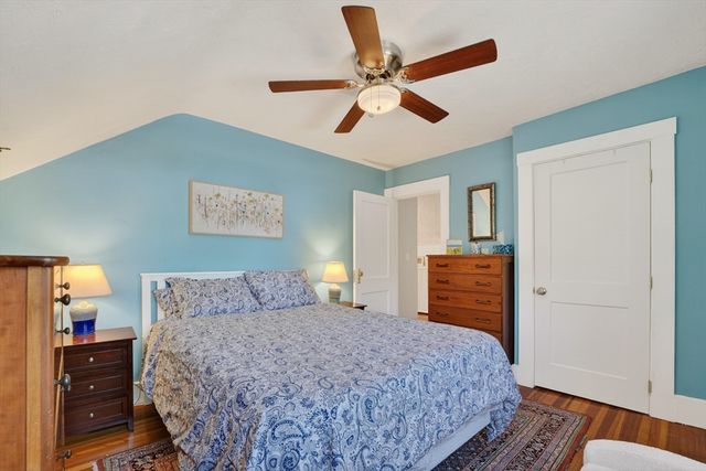 4 Lakeside Drive, Framingham, MA 01702