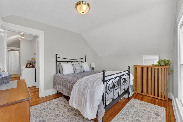 4 Lakeside Drive, Framingham, MA 01702