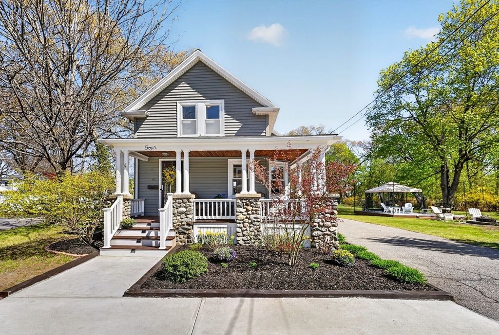 4 Lakeside Drive, Framingham, MA 01702