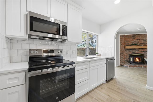 5416 Dunson Drive, Haltom City, TX 76148