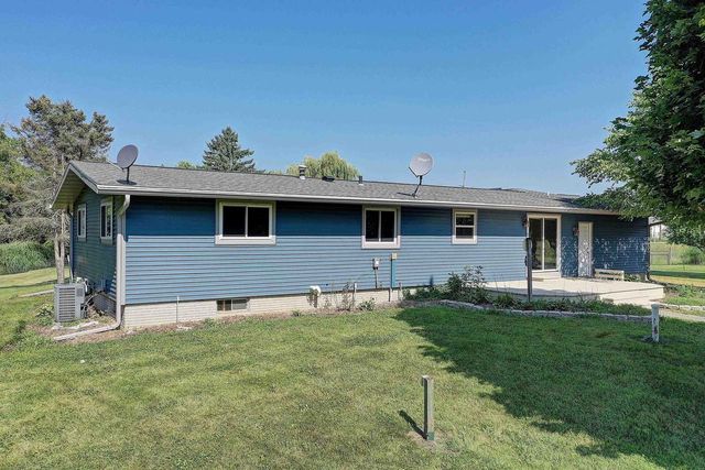N3562 River Road, Columbus, WI 53925