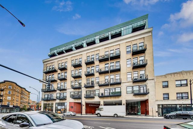 1645 W Ogden Avenue 602, Chicago, IL 60612