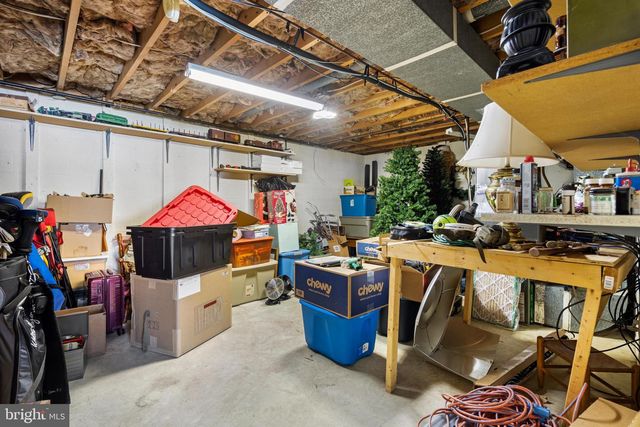 17707 WOODCREST RD, Hagerstown, MD 21740