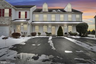 114 BUCKLEY DR, Harrisburg, PA 17112