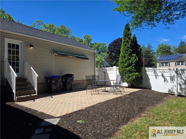 2 Farmingdale Road, East Brunswick, NJ 08816