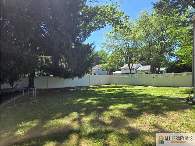 2 Farmingdale Road, East Brunswick, NJ 08816