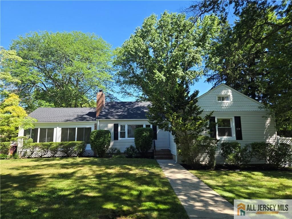 2 Farmingdale Road, East Brunswick, NJ 08816