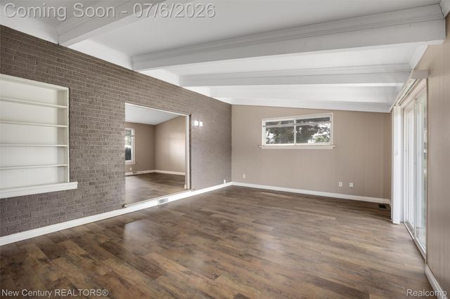 1720 Westbrook Drive, Madison Heights, MI 48071