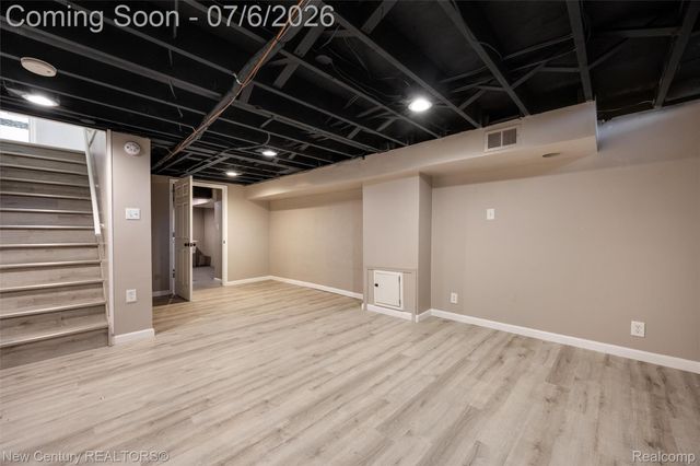 1720 Westbrook Drive, Madison Heights, MI 48071