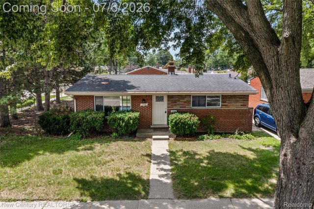 1720 Westbrook Drive, Madison Heights, MI 48071