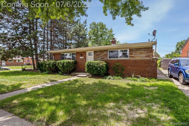 1720 Westbrook Drive, Madison Heights, MI 48071