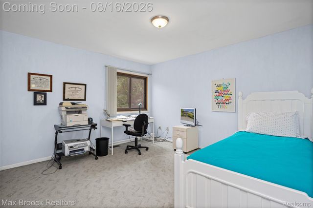 3846 Spanish Oaks Drive, West Bloomfield Charter Township, MI 48323