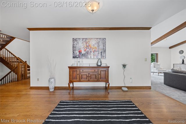 3846 Spanish Oaks Drive, West Bloomfield Charter Township, MI 48323