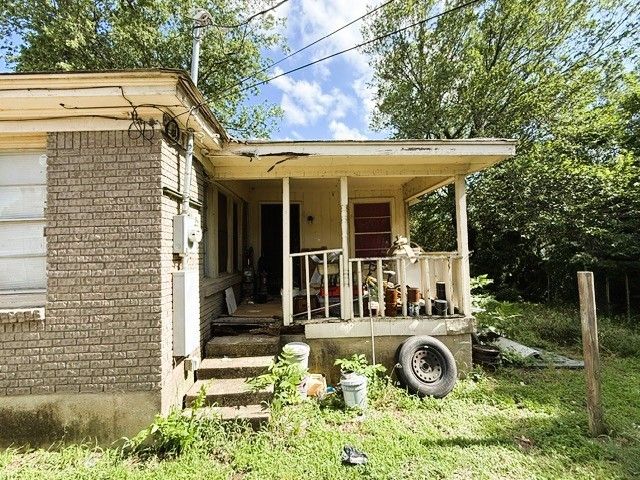 2508 Purselley Drive, Fort Worth, TX 76112