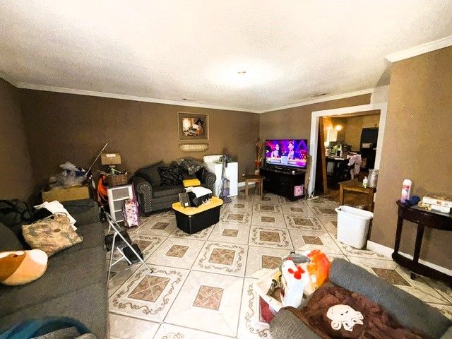 2508 Purselley Drive, Fort Worth, TX 76112