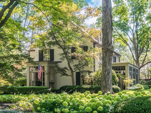 210 Stanbery Avenue, Bexley, OH 43209